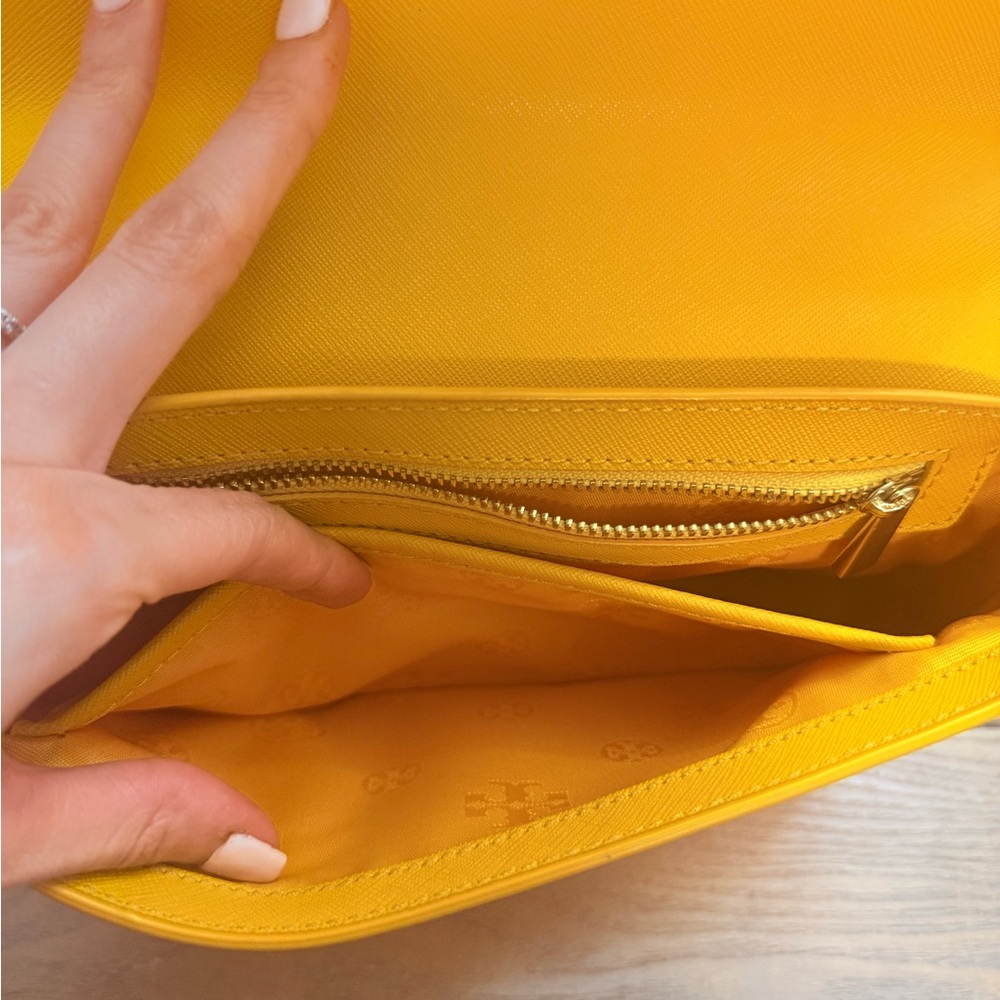 Tory Burch Vibrant Yellow Shoulder Bag - Picture 8 of 11